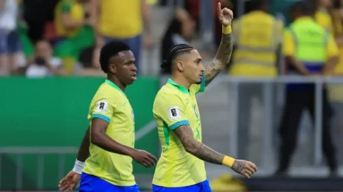 هجوم البرازيل يقوده فينيسيوس ورافينيا أمام المغرب