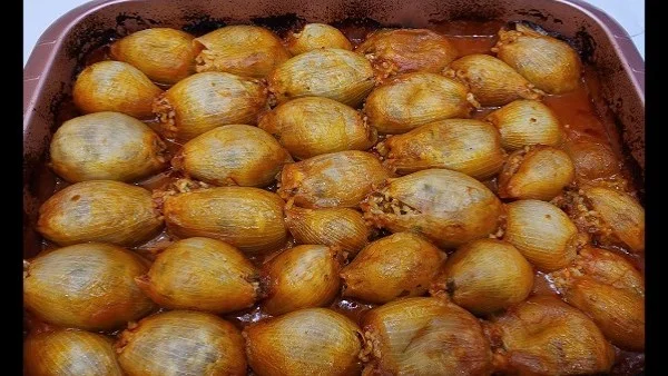 محشي البصل بنكهة مميزة يجذب الجميع