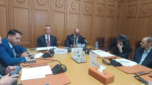 بحث التحديات التعليمية بفلسطين في جامعة الدول العربية