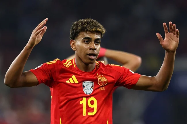 طموحات إسبانيا في مونديال 2026 مع يامال