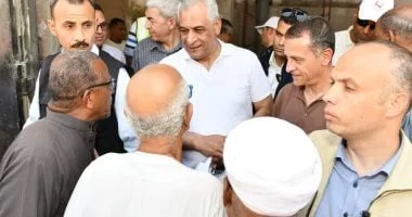 وزير الإنتاج الحربي يتابع مشروعات حياة كريمة بأسوان