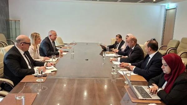 وزير العمل يبحث فرص تشغيل الشباب المصري في الأسواق الأوروبية
