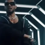 محمد رمضان يروج لأغنيته الجديدة “عالمي زي كريستيانو”