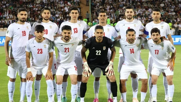 إيران تطلب ارتداء شارات سوداء في مونديال 2026