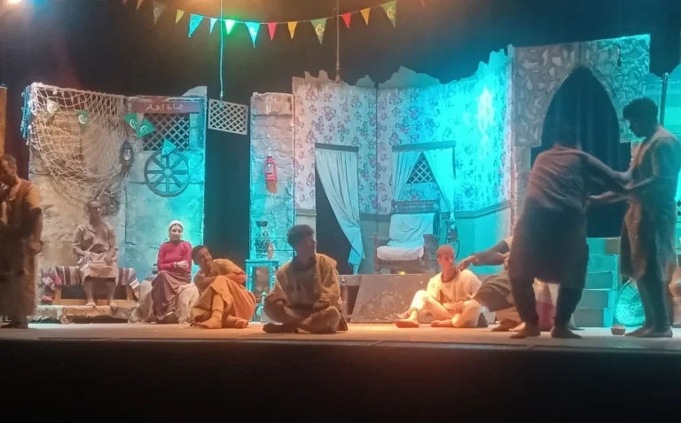 "جرارين السواقي" يستعرض صراعات الحارة الشعبية