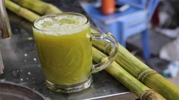 الرغوة دليلك لسلامة عصير القصب