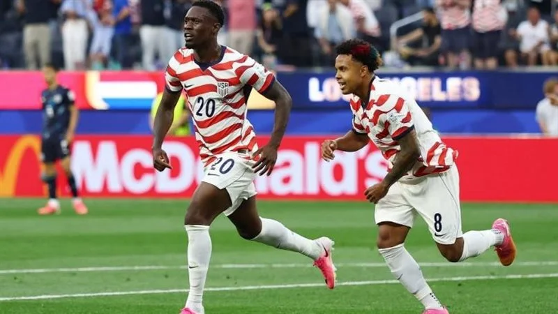 هدافو كأس العالم 2026: صراع مبكر بين هافيرتز وبالوجون