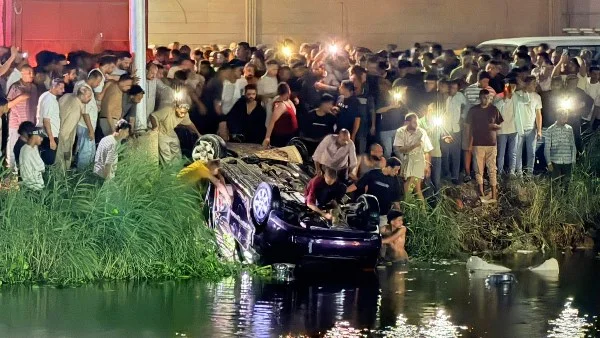 انتشال سيارة غارقة في ترعة المريوطية ووفاة 6 أشخاص