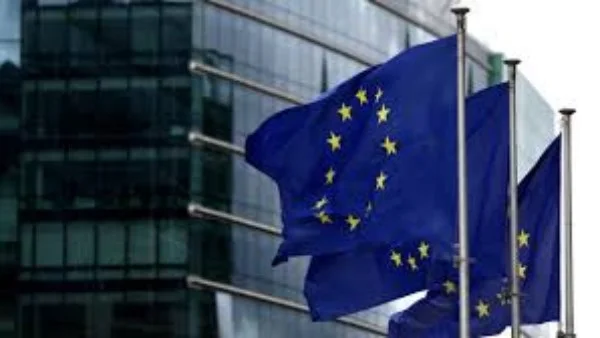 أوروبا ترحب بتفاهم أمريكا وإيران وتلوح برفع العقوبات