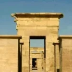 معبد هيبس: جوهرة الصحراء الغربية