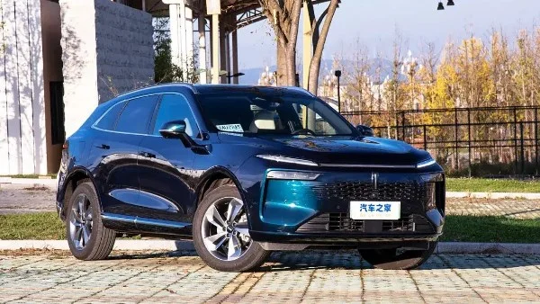 تعرف على واي WEY 03 الرياضية بتقنيات هايبرد