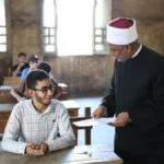 طلاب الثانوية الأزهرية يؤدون امتحان الصرف