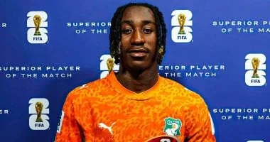 ديوماندى يتألق في مباراة كوت ديفوار والإكوادور بكأس العالم