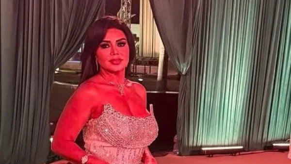 رانيا يوسف وإطلالة جريئة تثير الجدل