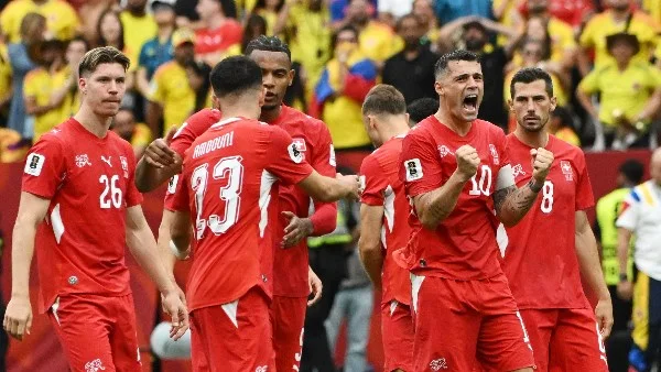 سويسرا تعبر كولومبيا بركلات الترجيح إلى ربع النهائي