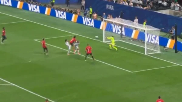 ويد بلمونز ينتقد إلغاء هدف مصر أمام الأرجنتين