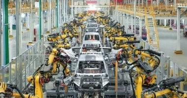 نجاح الاستراتيجية الصناعية يتطلب توطين الصناعات والرقمنة