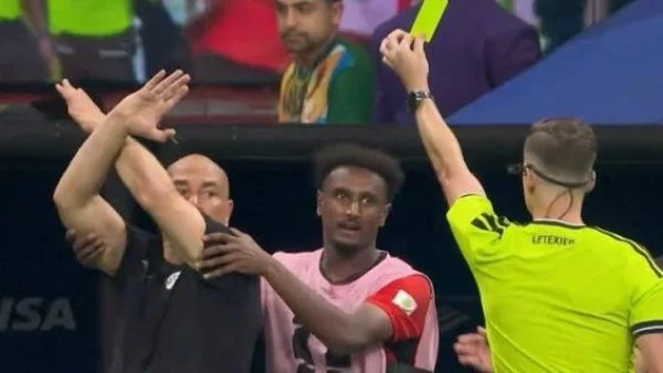 هاكر يعرض بيانات الاتحاد الأرجنتيني للبيع