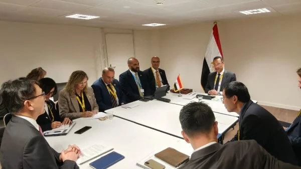 تعزيز التعاون في الذكاء الاصطناعي بين مصر وكينيا