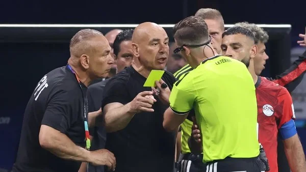 كأس العالم والأخطاء التحكيمية: هل يمكن إعادة المباريات؟