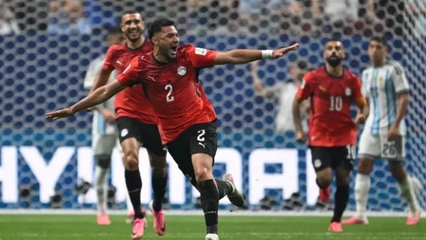 آلان شيرر ينتقد التحكيم في مباراة مصر والأرجنتين