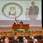 وزير الإنتاج الحربي يلتقي الحاصلين على البرامج القيادية