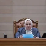 الهواري تدعم “شريحة الطفل” لحماية النشء من مخاطر الإنترنت