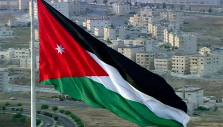إحباط تهريب مخدرات عبر طائرتين مسيرتين في الأردن