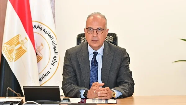 وزير الري: فيديو الهجارسة ينبه لحماية المجاري المائية