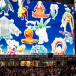 الآلاف يحتشدون في ميدان تايمز سكوير لهزيمة Mewtwo