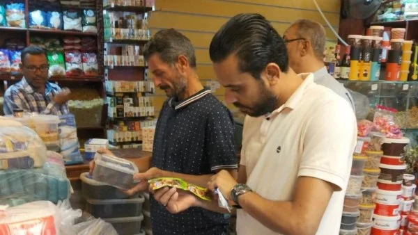 حملة تفتيشية تضبط مخالفات غذائية في الخارجة
