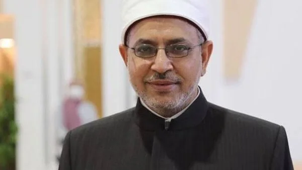 تفسير آية “وَقِيلَ يَا أَرْضُ ابْلَعِي مَاءَكِ”