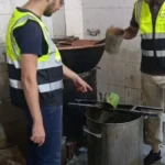 ضبط 800 كيلو حلوى مولد غير صالحة للاستهلاك في الغربية