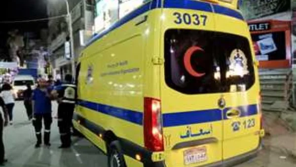 إصابة 19 شخصًا في انقلاب ميكروباص بالمنيا