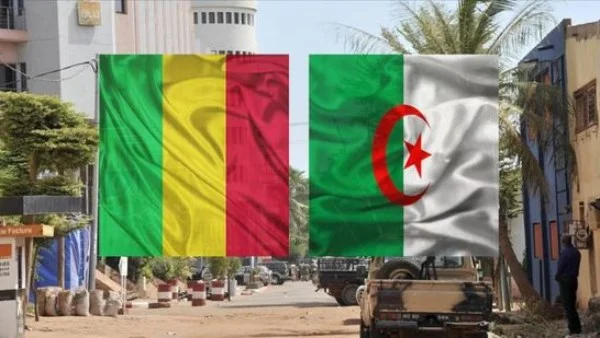 الجزائر تفتح مجالها الجوي أمام الطائرات المالية بعد عام من التوقف