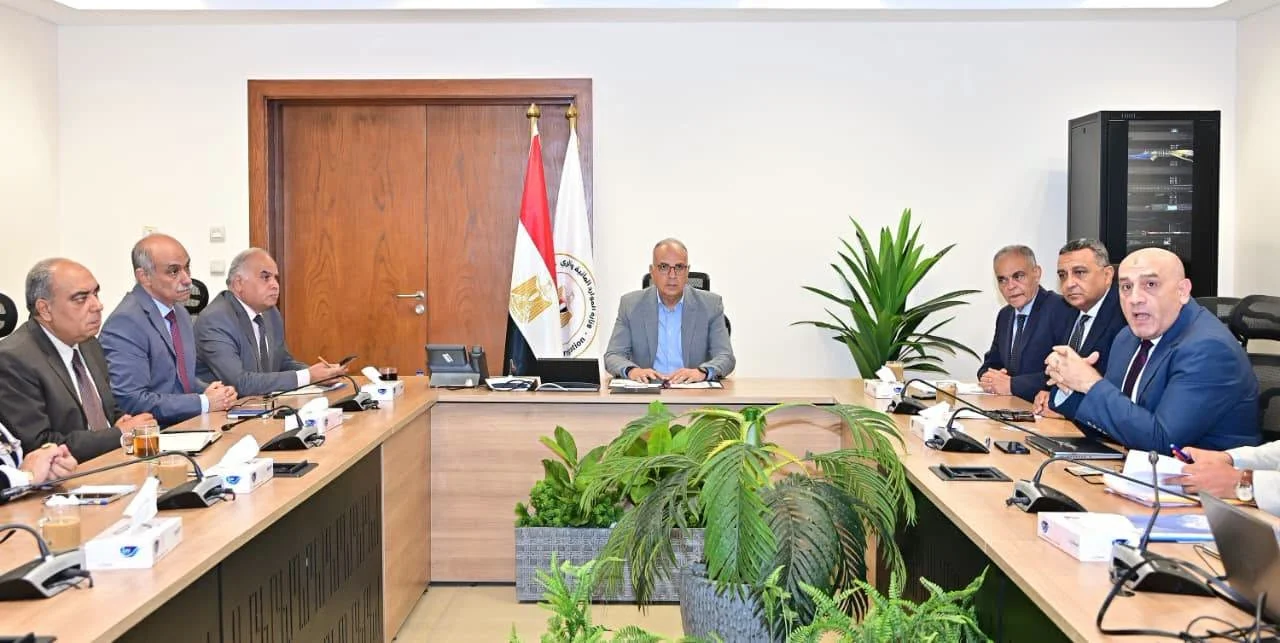وزير الري يتابع تطوير منظومة عمل الورش الحكومية