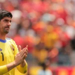 كورتوا يُساند لامنس بعد الخروج من كأس العالم