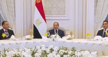 الرئيس السيسى يرحب بالمنتخب المصرى