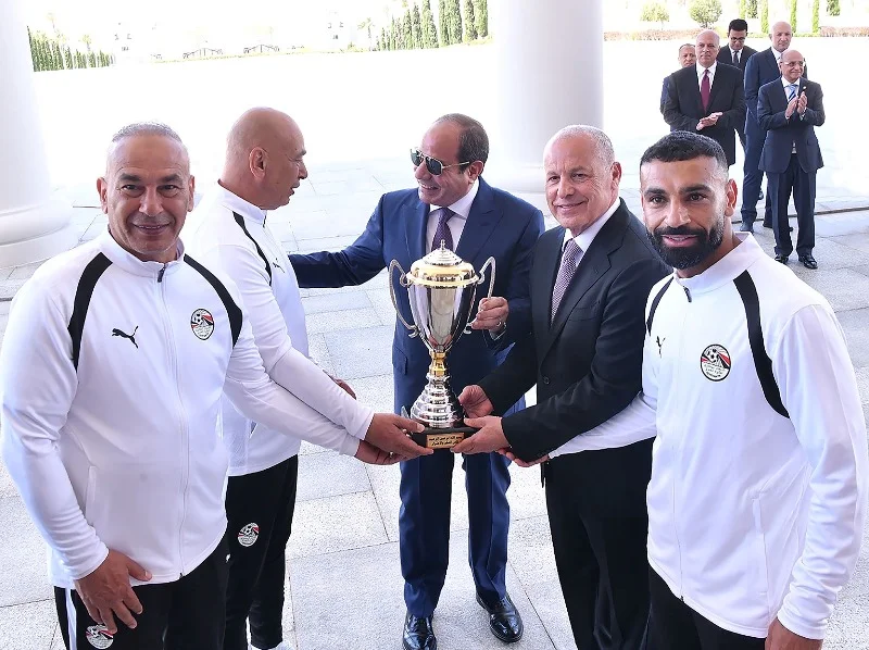 استقبال السيسي للمنتخب: دلالة على تقدير الإنجازات