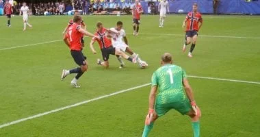 فيفا يؤكد شرعية هدف إنجلترا الأول ضد النرويج