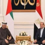 السيسي يستقبل الشيخ محمد بن زايد بمطار العلمين