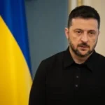 زيلينسكي يعود إلى أوكرانيا بسبب هجوم روسي واسع
