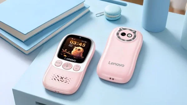 لينوفو تطلق هاتف AI Student Phone مخصص للطلاب