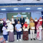 تكريم 520 من أعضاء الجهاز الإداري بجامعة سوهاج