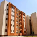 الإسكان تُسرع تنفيذ المشروعات السكنية في مصر
