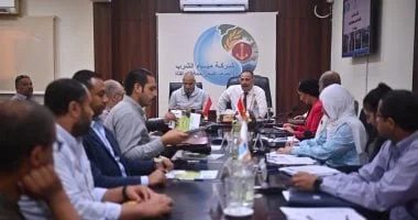 استقبال رئيس مياه القناة للجنة وزارية لتقييم الأداء