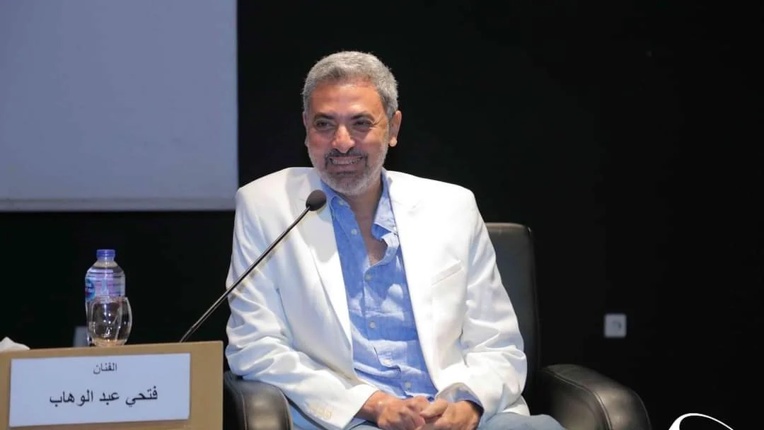 فتحي عبد الوهاب يطالب بتفعيل قانون حقوق الأداء العلني