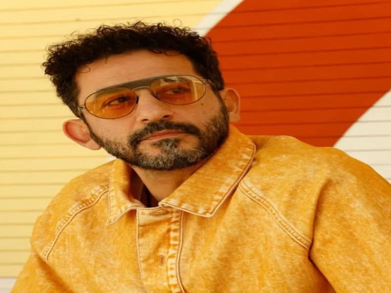 تألق أحمد حلمي في أحدث ظهور بجلسة تصوير جديدة