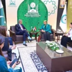 أمل عمار تلتقي وزير حقوق الإنسان الباكستاني لبحث التعاون