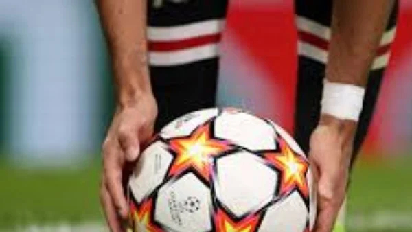 وفاة حكم هولندي مستبعد من كأس العالم 2026